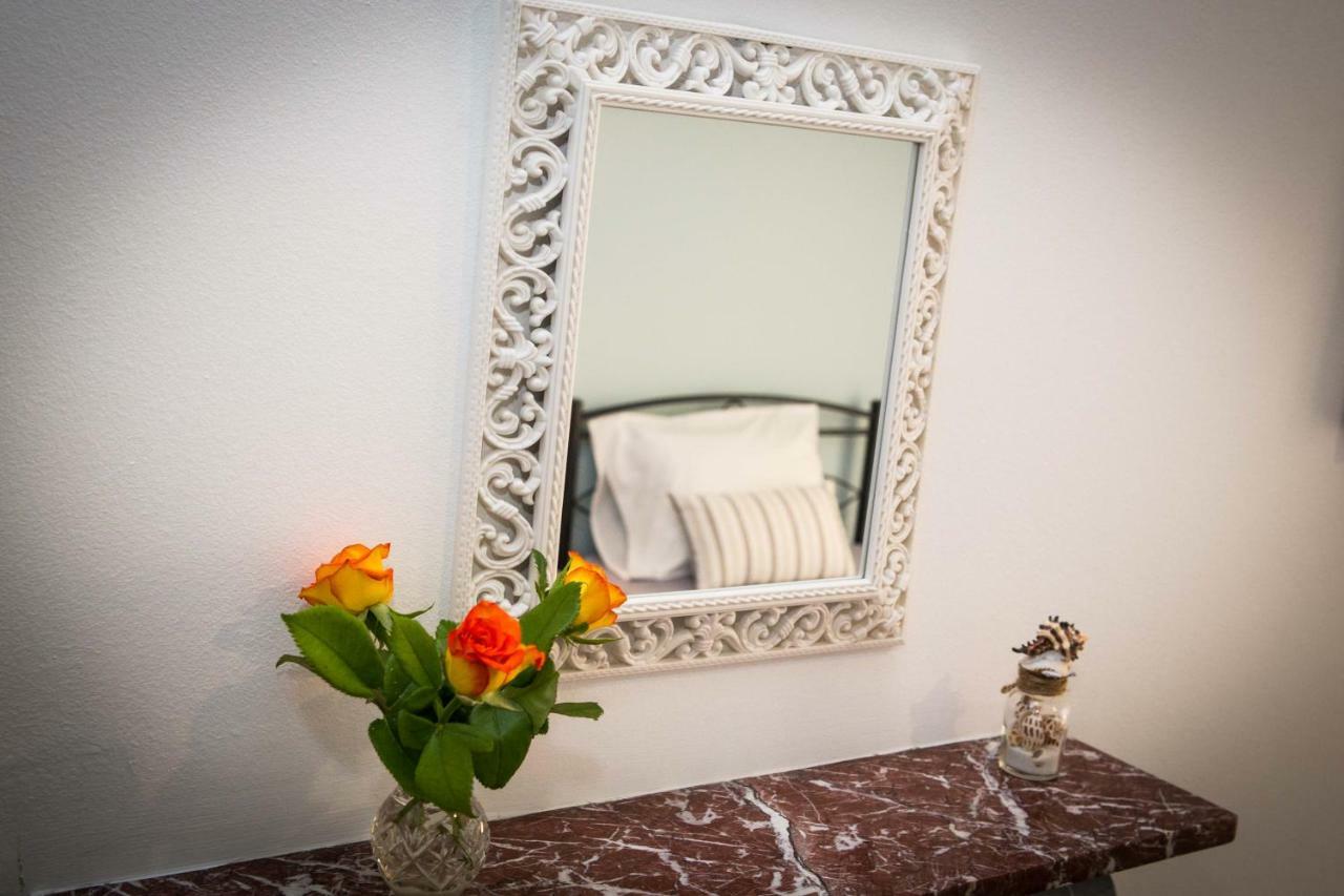 Acropolis,Historic Center Apartment-Update Афины Экстерьер фото